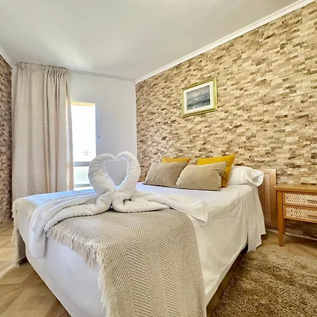 Torres De Yomely - M1f