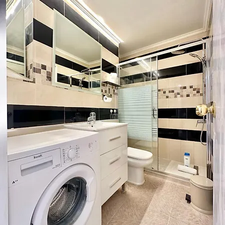 Torres De Yomely - M1f Playa de las Americas (Tenerife)