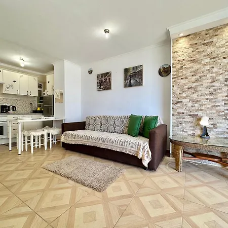 Torres De Yomely - M1f