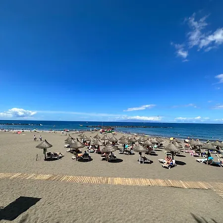 Torres De Yomely - M1f * Playa de las Americas (Tenerife)