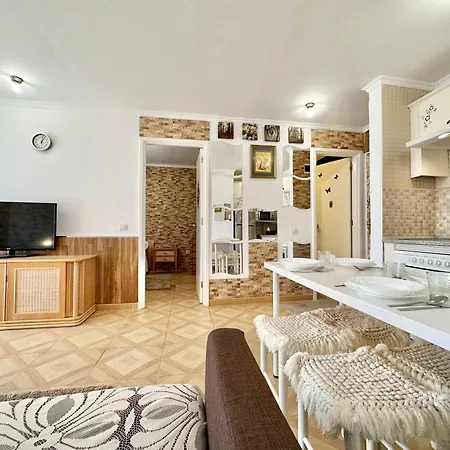 Torres De Yomely - M1f