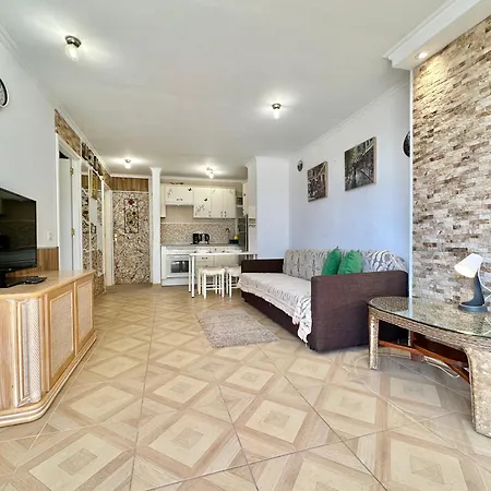 Torres De Yomely - M1f