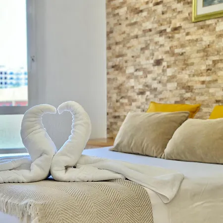 Torres De Yomely - M1f *