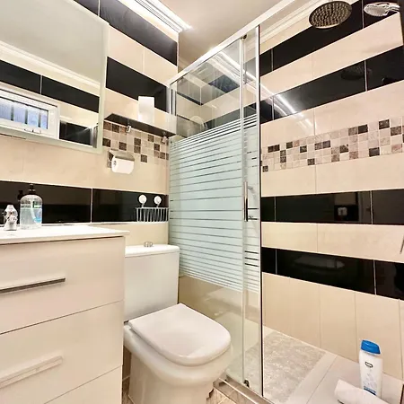 Torres De Yomely - M1f פלאייה דה לאס אמריקס